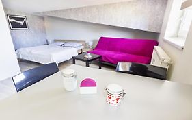 Apartman Theo