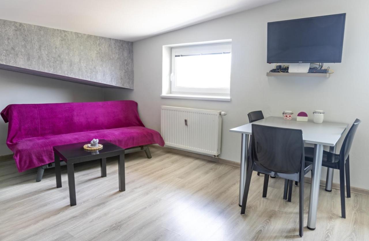 Apartman Theo Veľký Slavkov Exteriér fotografie