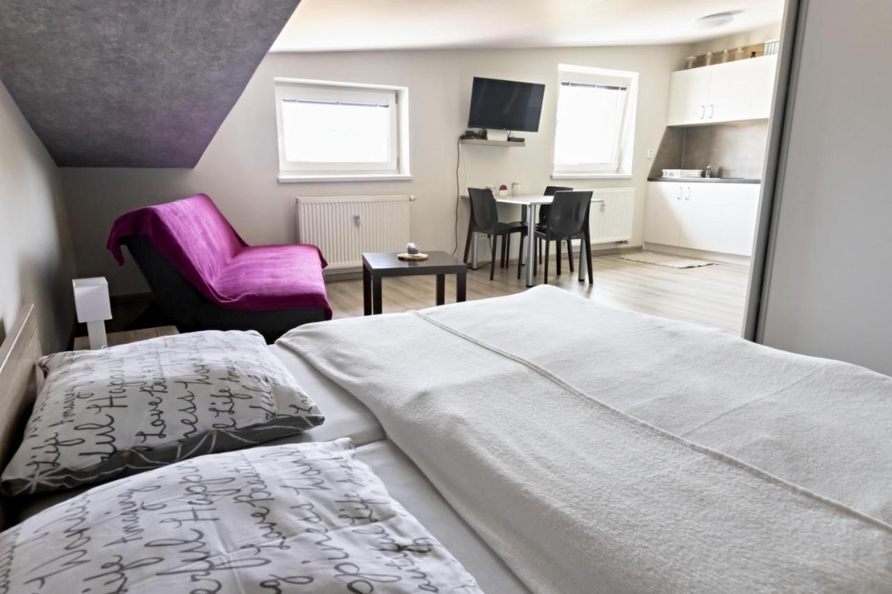 Apartman Theo Veľký Slavkov Exteriér fotografie