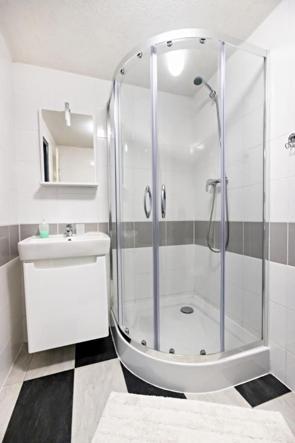 Apartman Theo Veľký Slavkov Exteriér fotografie